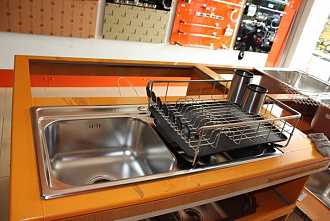 ke-up-chen-dia-inox-dat-ban-kcm-3660a